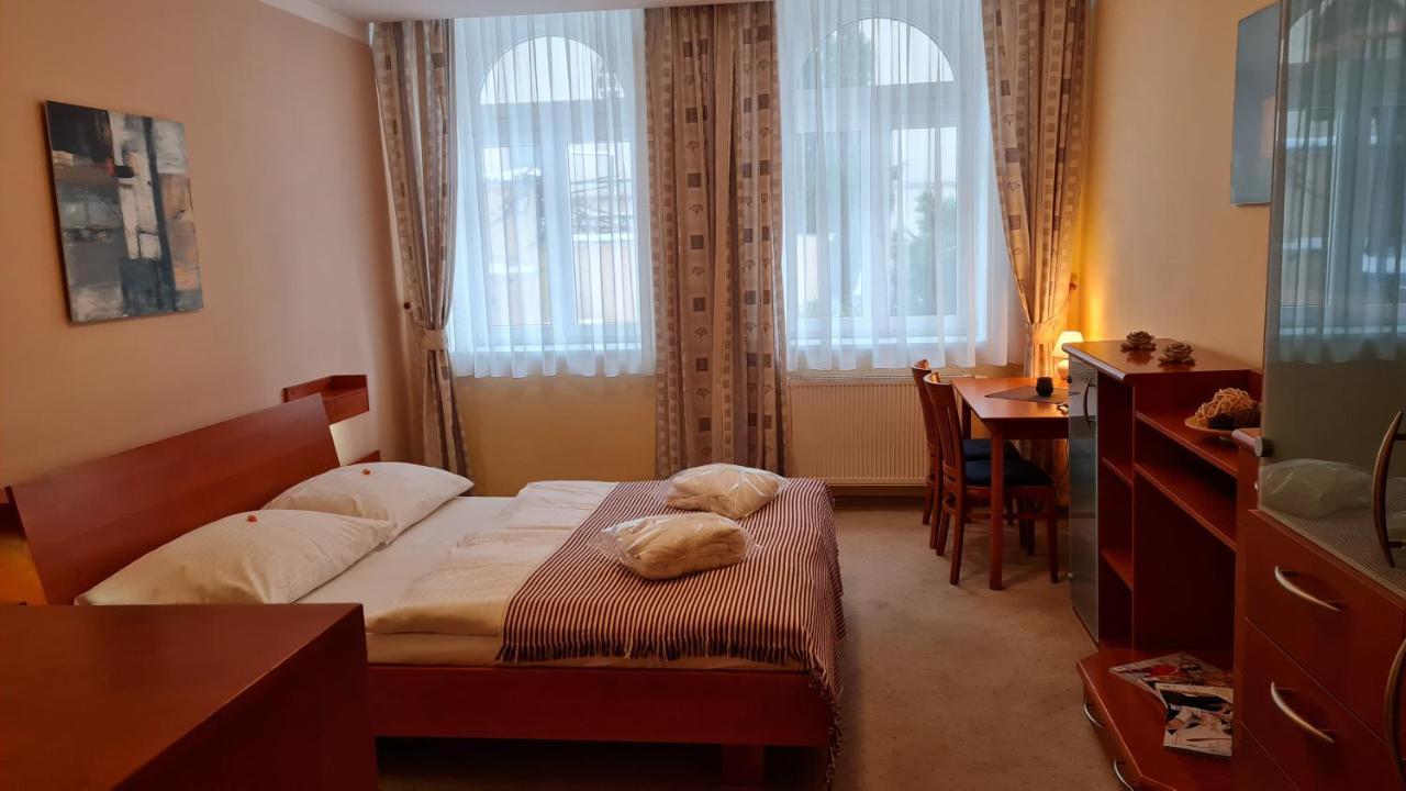 Hotel La Passionaria Marianske Lazne Exterior photo