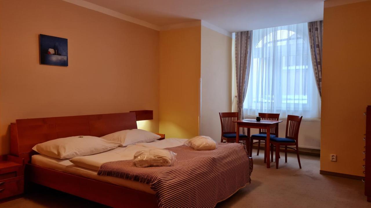 Hotel La Passionaria Marianske Lazne Exterior photo
