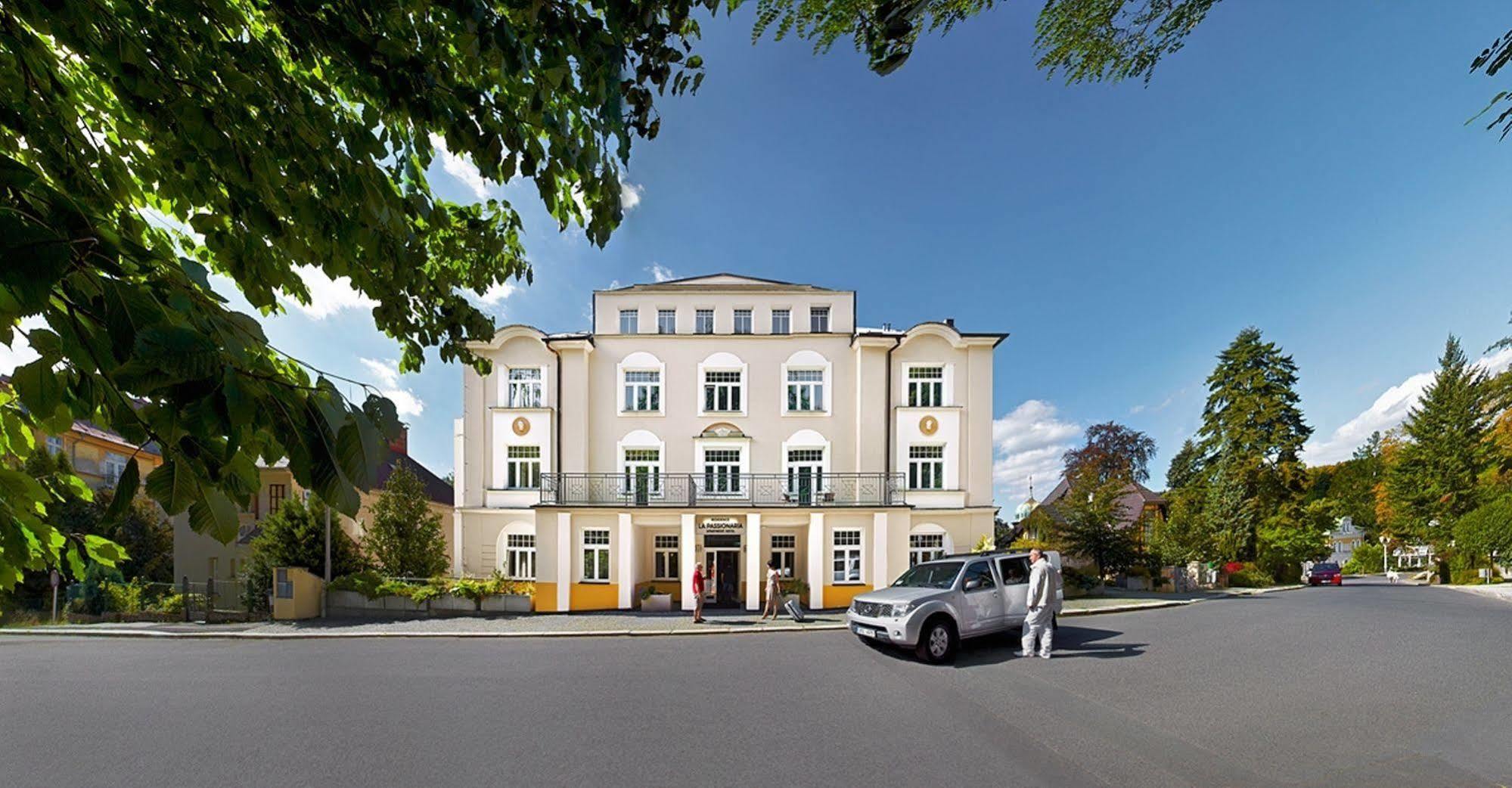 Hotel La Passionaria Marianske Lazne Exterior photo